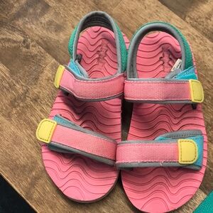 Cat & Jack sandals size 9 toddler